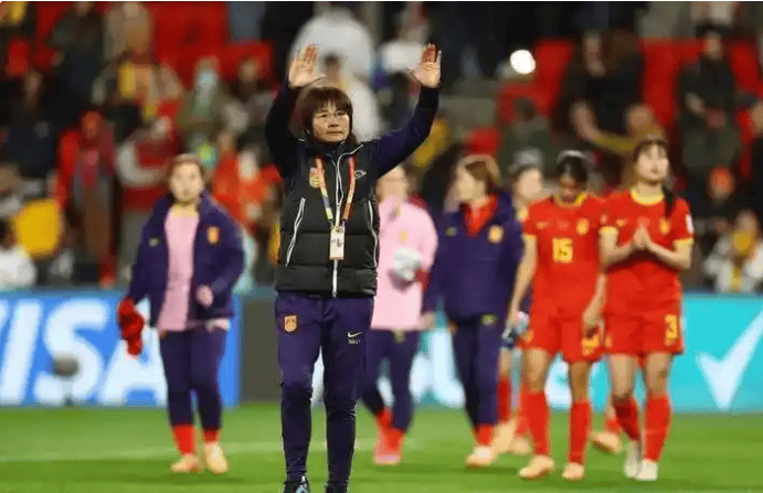 包含官方:水庆霞接任上海农商银行女足主教练征战剩余赛季的词条