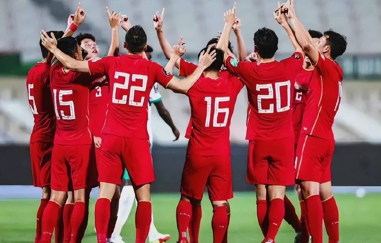 凯发体育登录入口-国足新帅年薪曝光，邀请施密特受阻，冲击2030世界杯堪忧