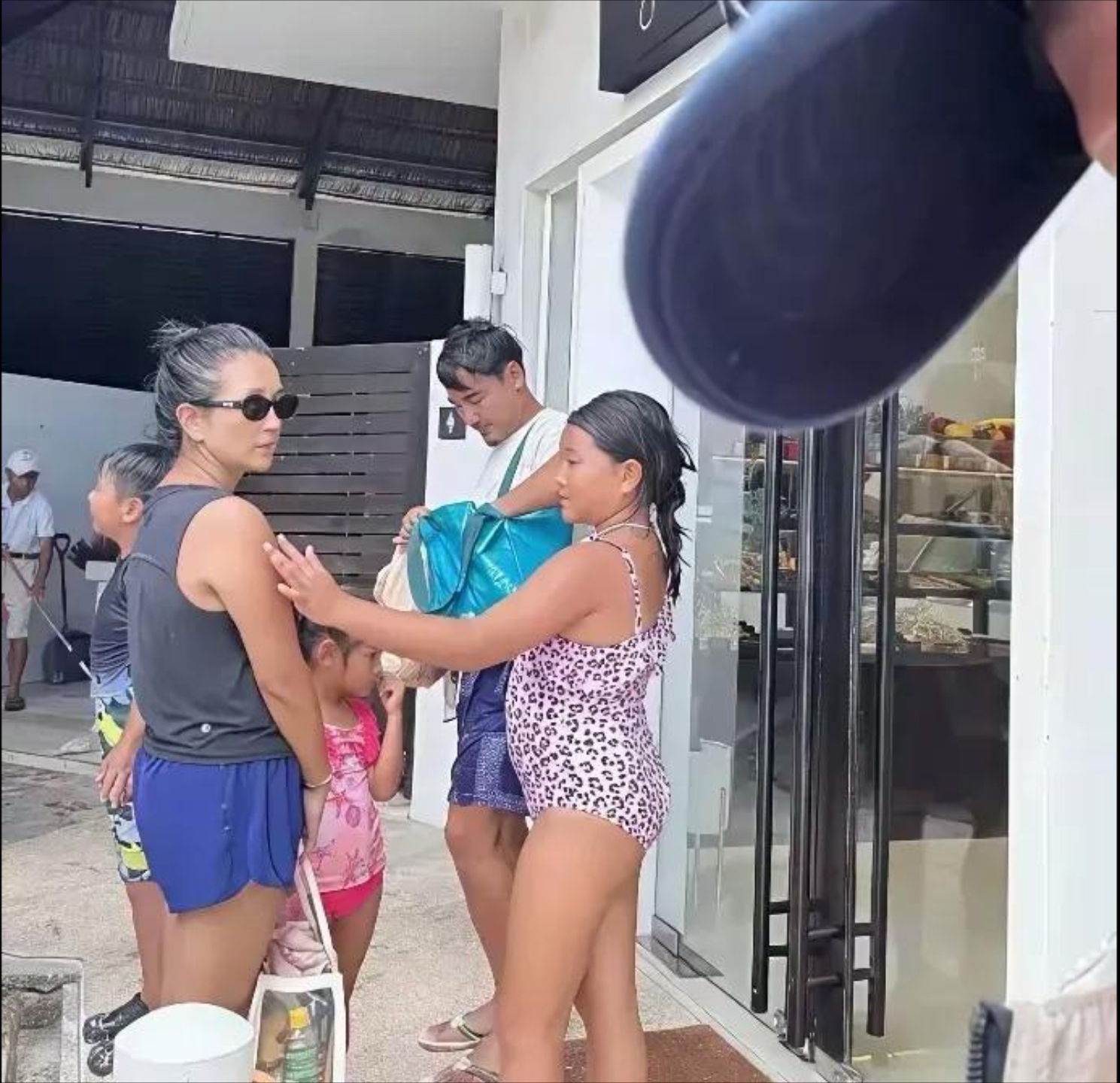 何去何从？拉什福德社媒晒假期生活照的简单介绍
